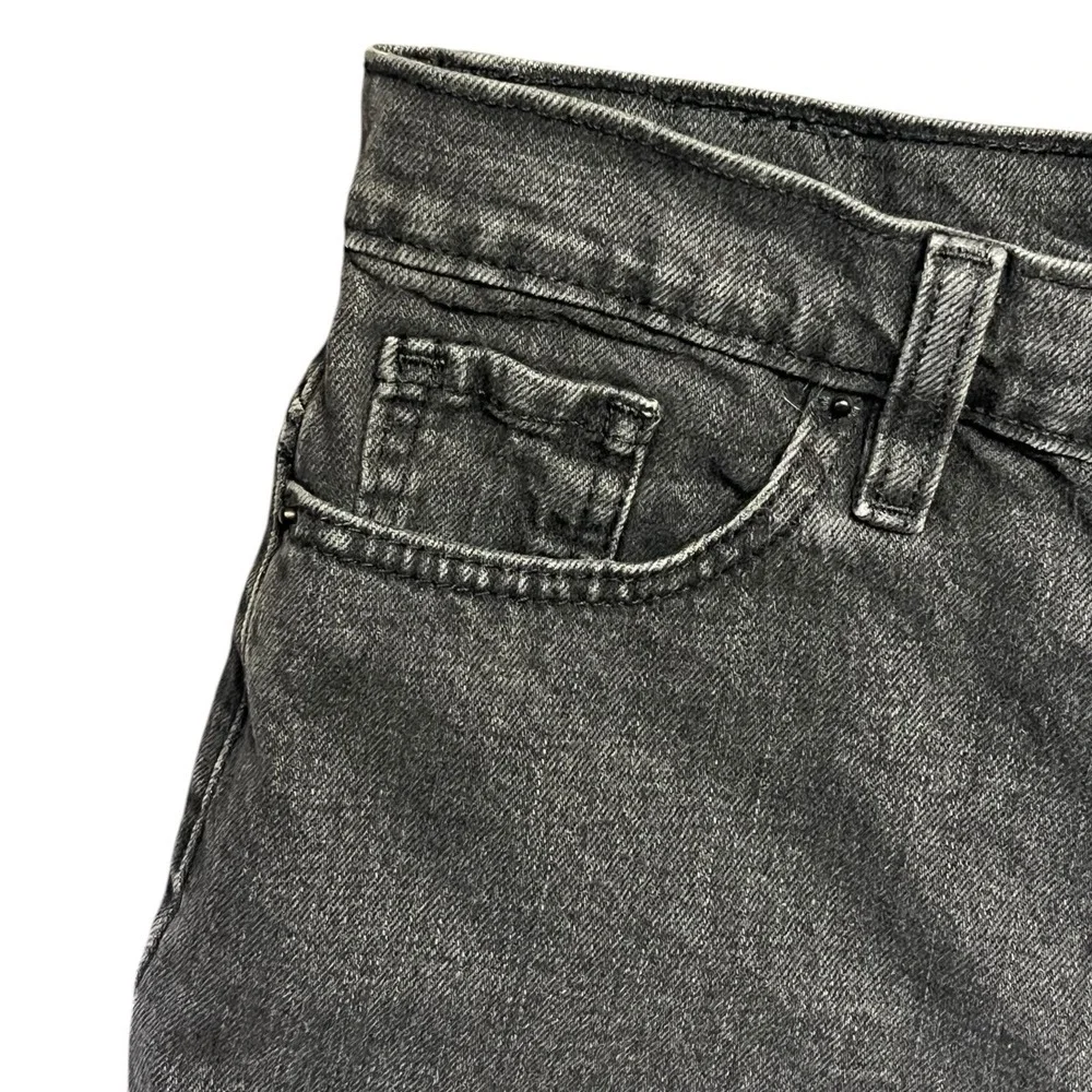 BDG Urban Outfitters Shorts‎ 26 Black Mom High Rise Button Fly Cuffed Hem Casual - Picture 4 of 10